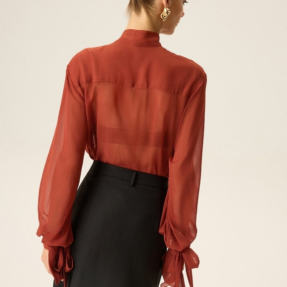 Commense Semi-Sheer Chiffon Tie Neck Blouse Medium - Picture 2 of 2